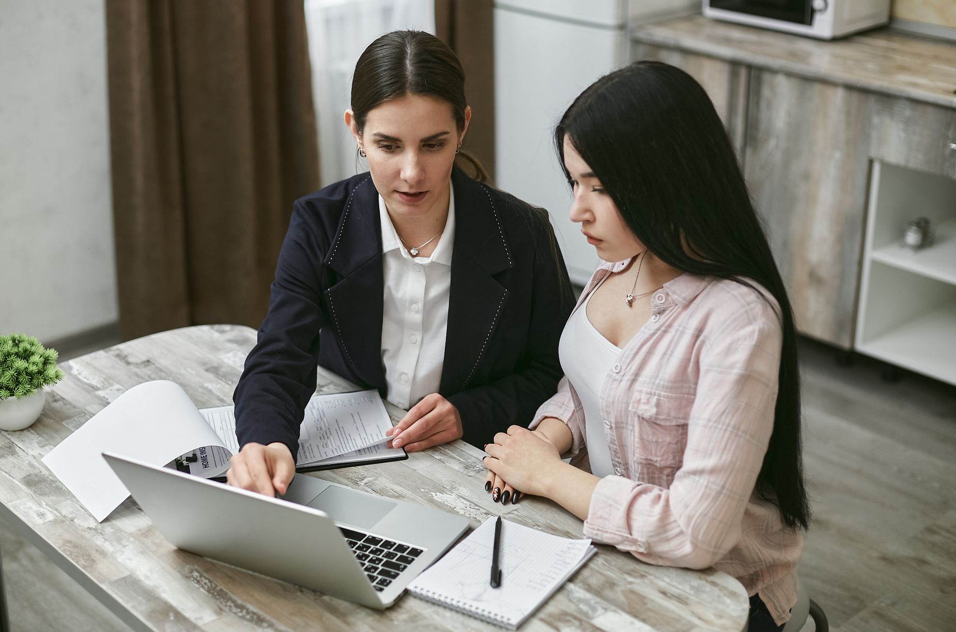 How to Use AI University Selection Tools Reliably in 2027